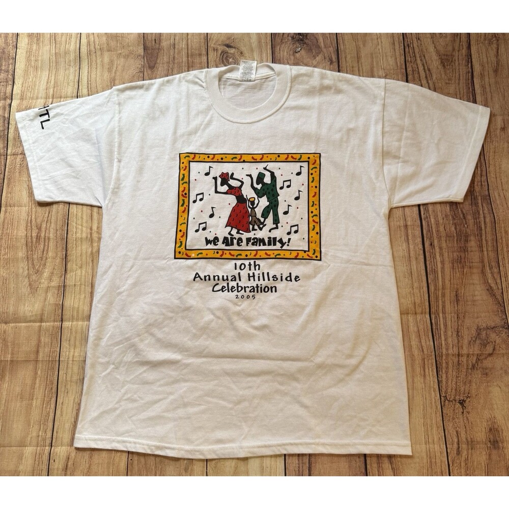 Black History Month We Are Family 10th Annual Hillside Celebration T Shirt VTG L